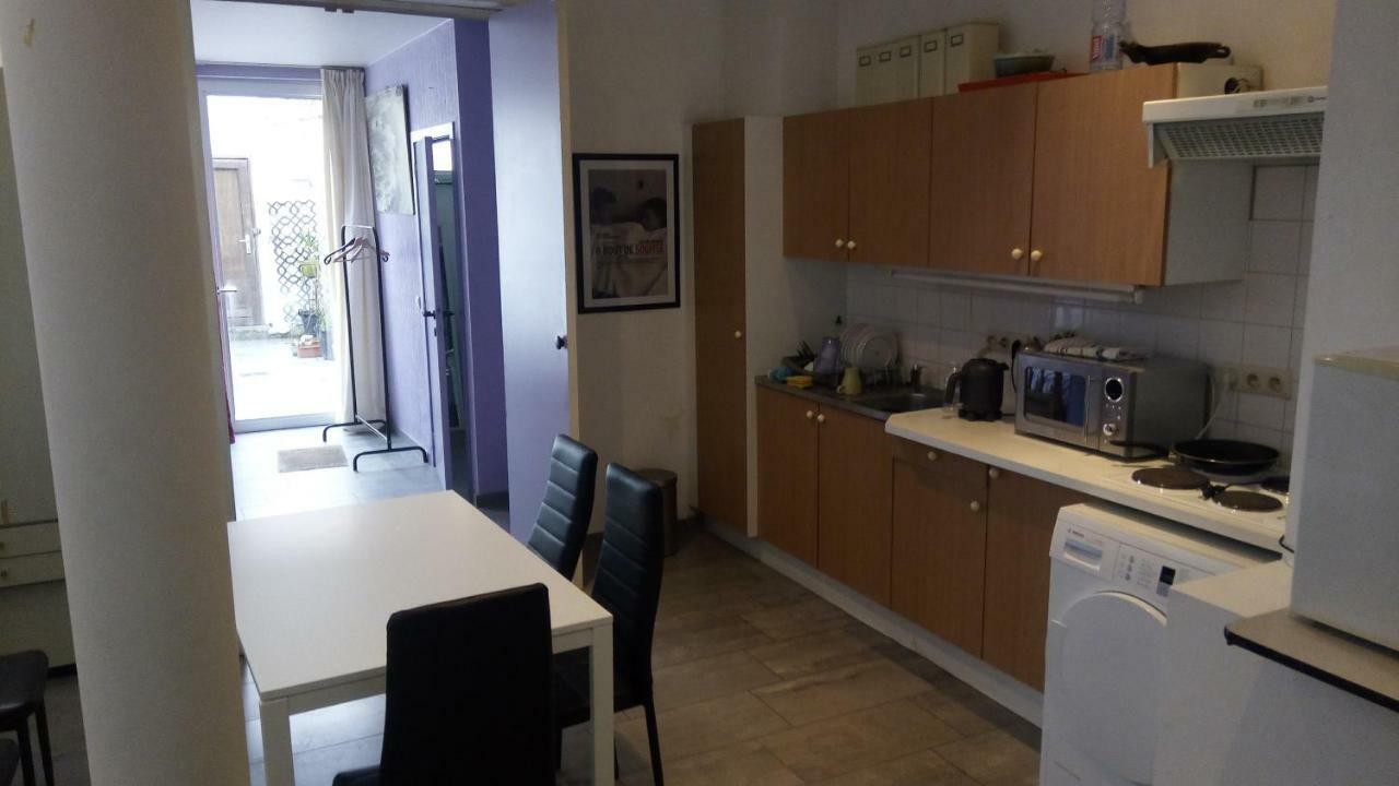 Apartment Number Ten Ипер Екстериор снимка